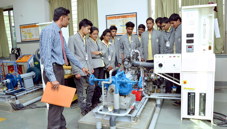 Sandip Polytechnic Nashik Laboratory (Mechanical Department) photo 3